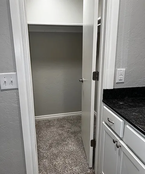 7412 N Ann Arbor Ave — Photo 13