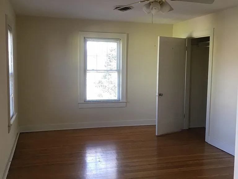 310 Wendover Ave — Photo 6