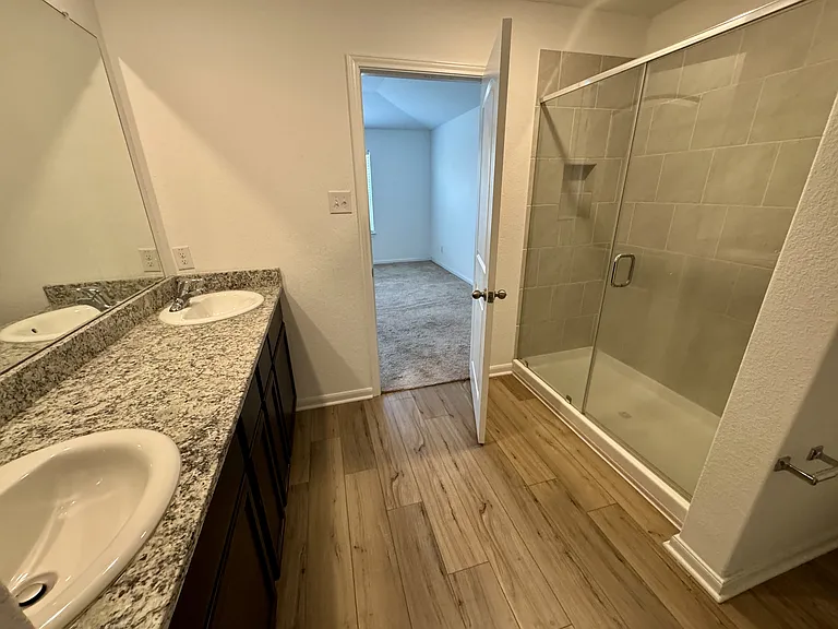 10818 Emerick St — Photo 24