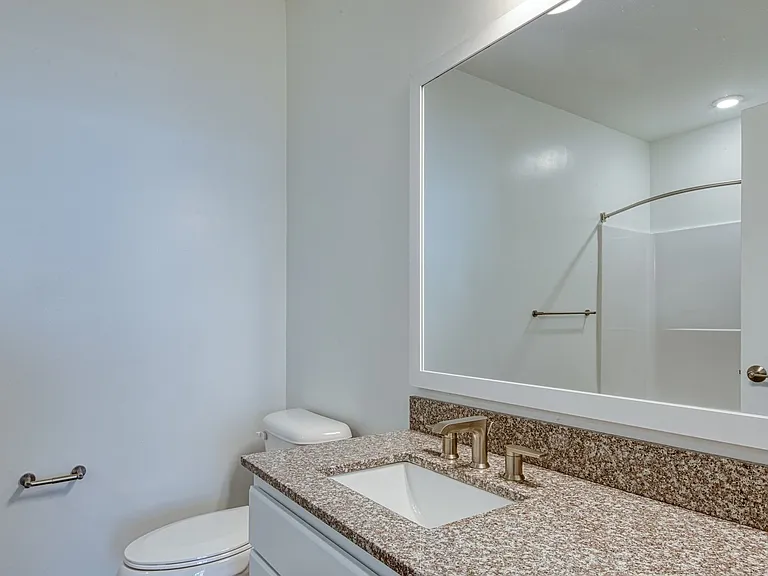 The Apartments at Hallstead Reserve. Modern. Welcoming. Authentically Suffolk. — Photo 44
