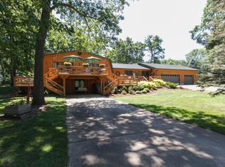 1171 N Riverside Dr, Momence, IL 60954