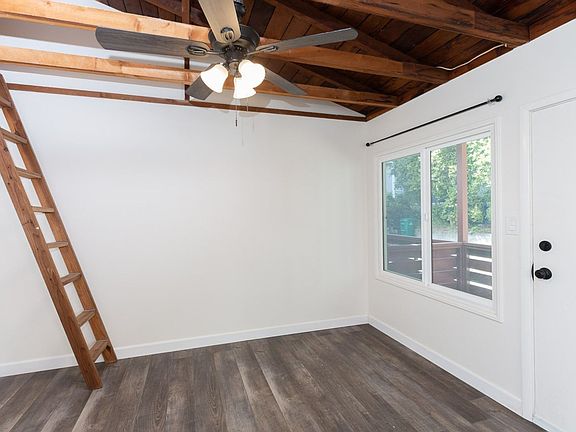 4th image of 1507 Glenwood Dr