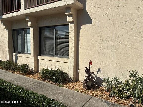2nd image of 1224 S Palmetto Ave APT 101