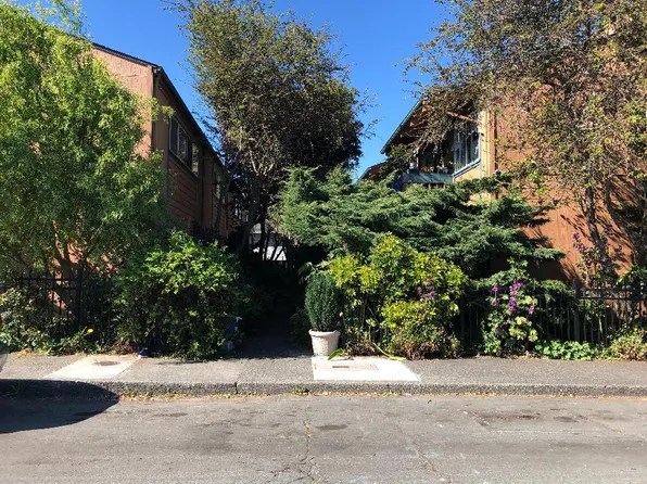 1080 8th St APT 9, Arcata, CA 95521