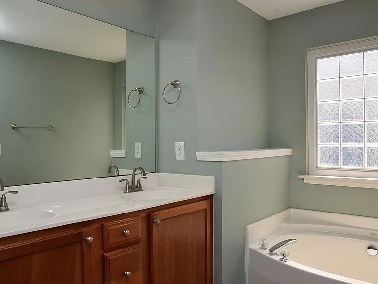 8224 Stone Cellar Dr — Photo 21