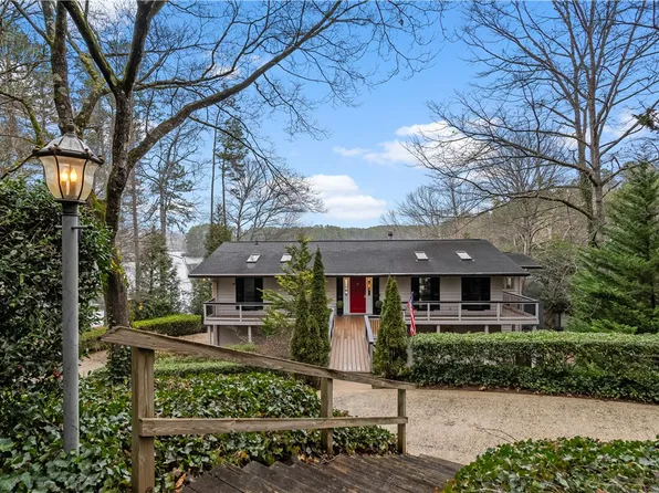 532 Long Reach Dr, Salem, SC 29676