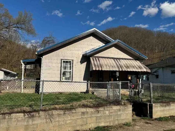 1826 Valley St, Portsmouth, OH 45662