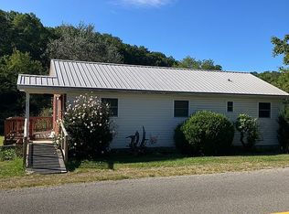 79 Cutright Run Rd, Buckhannon, WV 26201