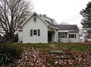 304 S Holman St, Waynetown, IN 47990
