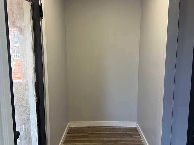18 1/2 Kline St #2 — Photo 16