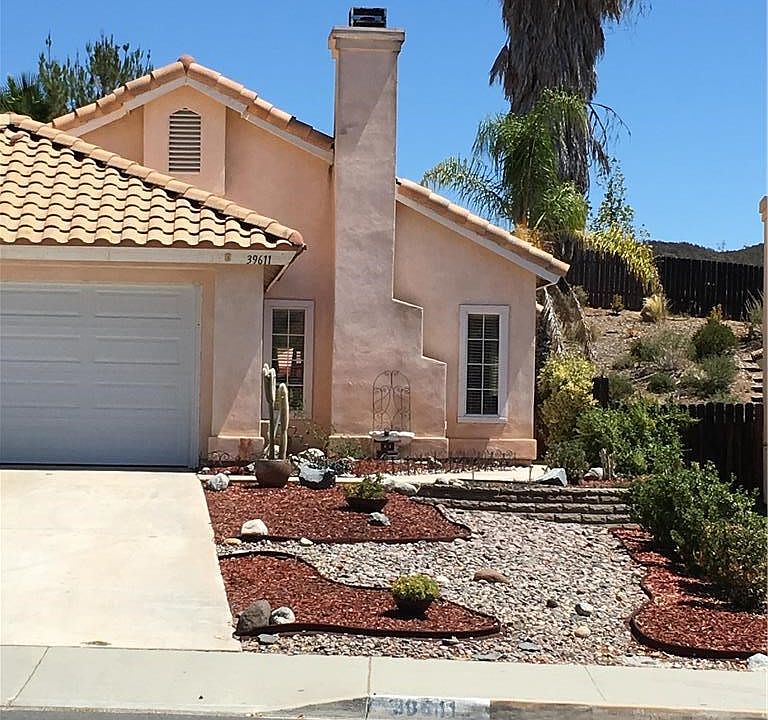 1st image of 39611 Del Val Dr