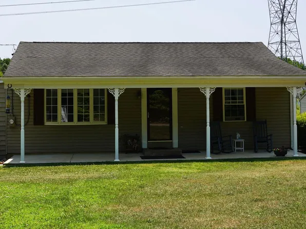 36 Shea Ave, Franklinville, NJ 08322