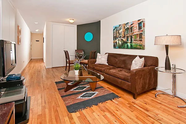 Rented by NOVO | media 63