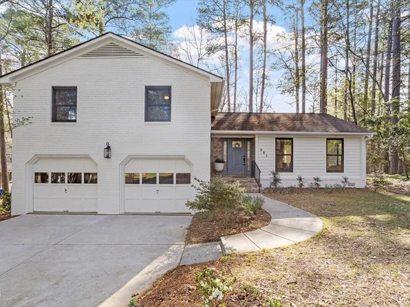 803 Emory Dr, Chapel Hill, NC 27517