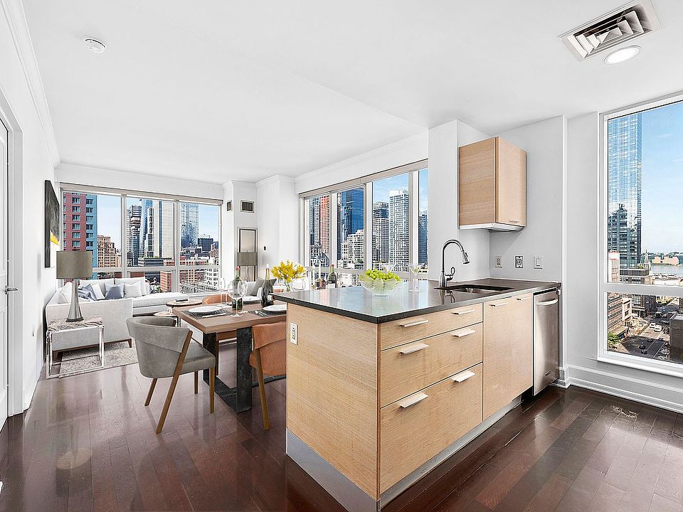1st image of 350 W 42nd St APT 16L