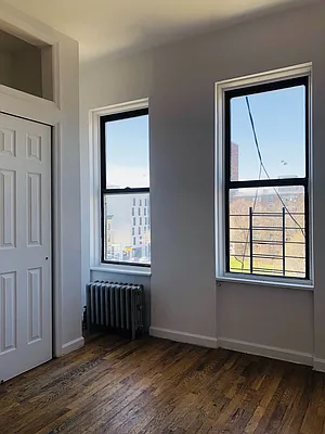 Rented by TheRealEstateCompany.com LLC | media 25