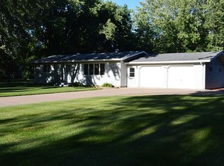 16958 Circle Dr, Little Falls, MN 56345