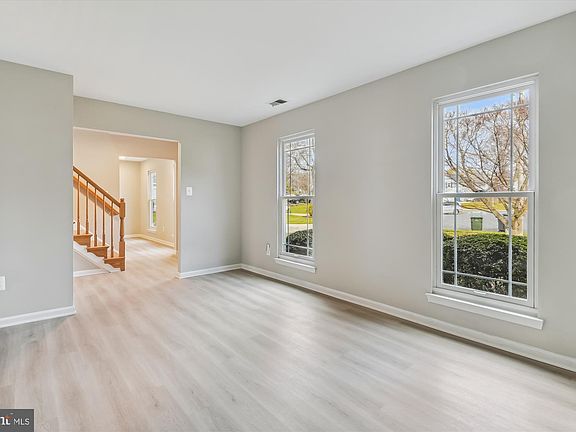 4th image of 7204 Gulf Hill Ct