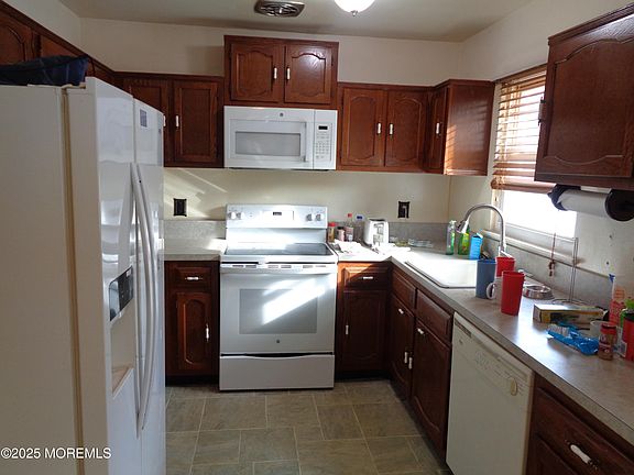4th image of 22 A Homestead Drive