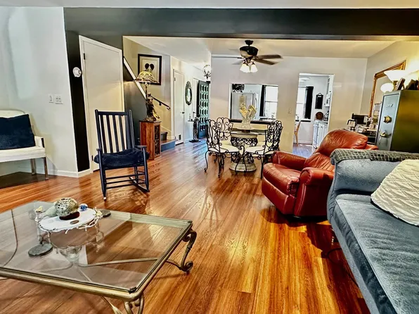 76 Yorkshire Drive, Suffern, NY 10901