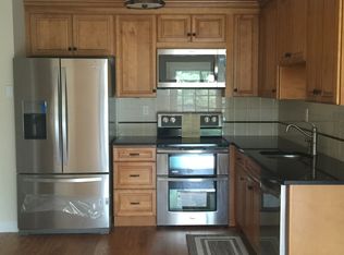 71 Sierra Vista Ln, Valley Cottage, NY 10989