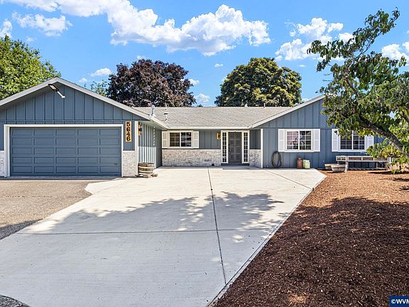 2nd image of 5646 Takelma Ct NE