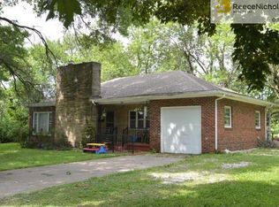 8614 Evanston Ave, Raytown, MO 64138