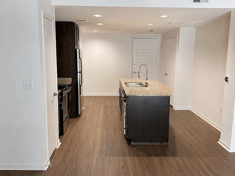 3498 Dickason Ave — Photo 4