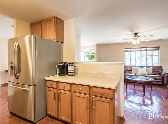 5th image of 182 Southwicke Dr Unit B