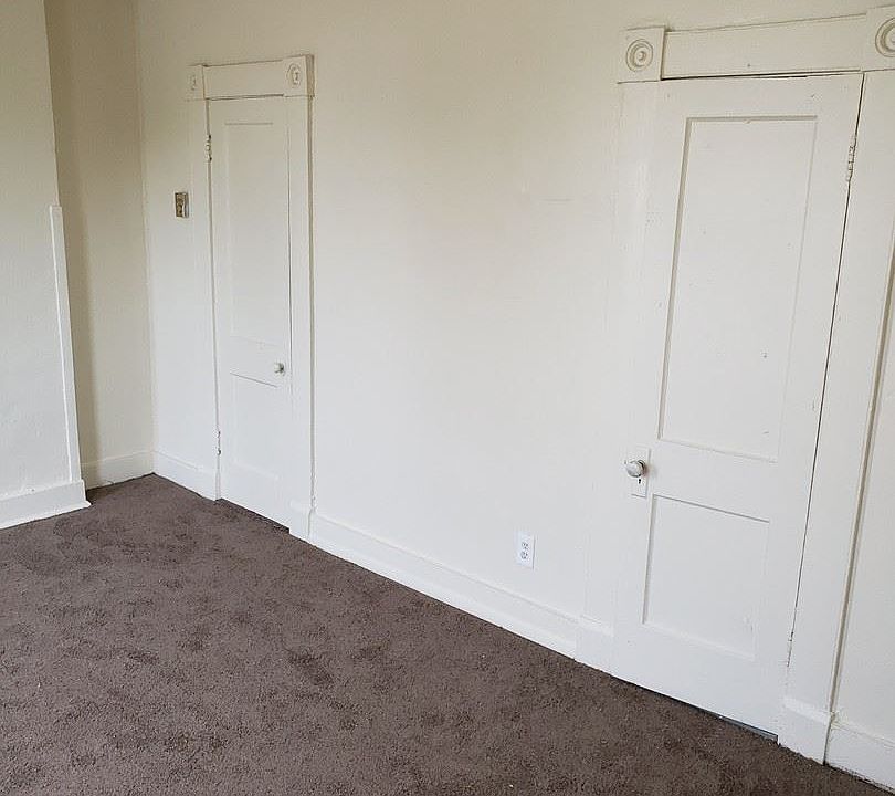 1st image of 371 Xenia Ave APT 3