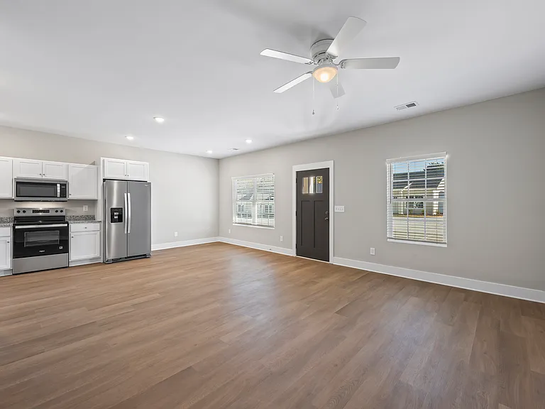 179 Wheeler Cir #202 — Photo 13