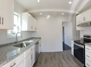 138 Delaware St, Essington, PA 19029