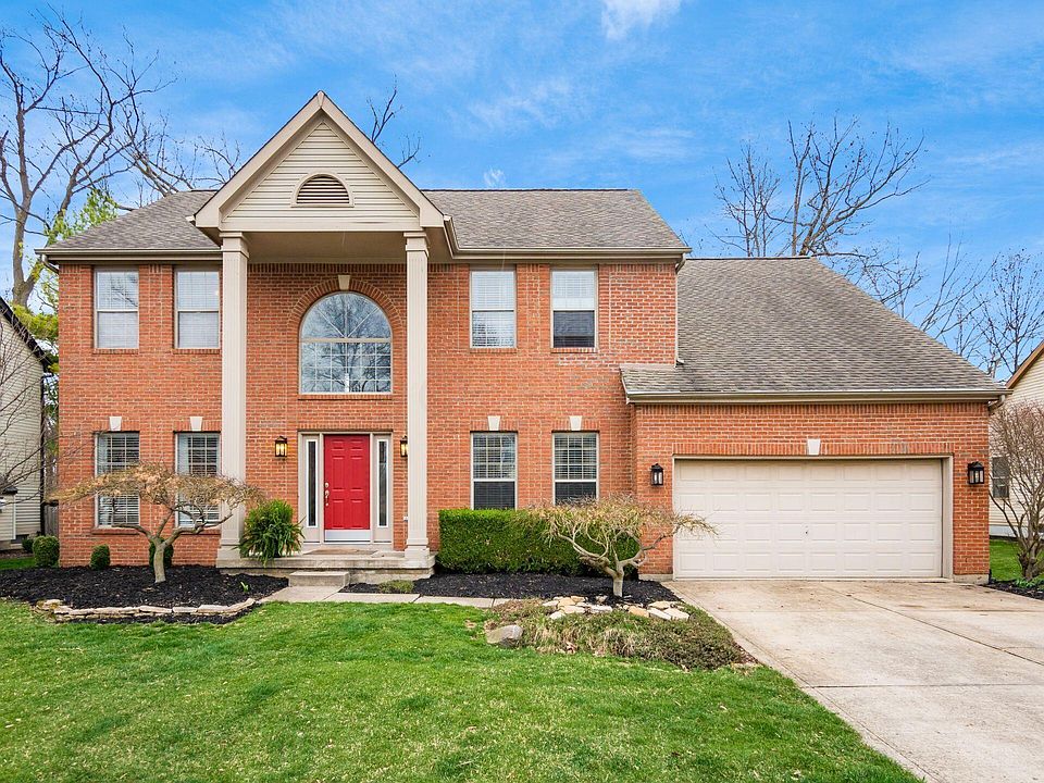 1st image of 2725 Woods Cres