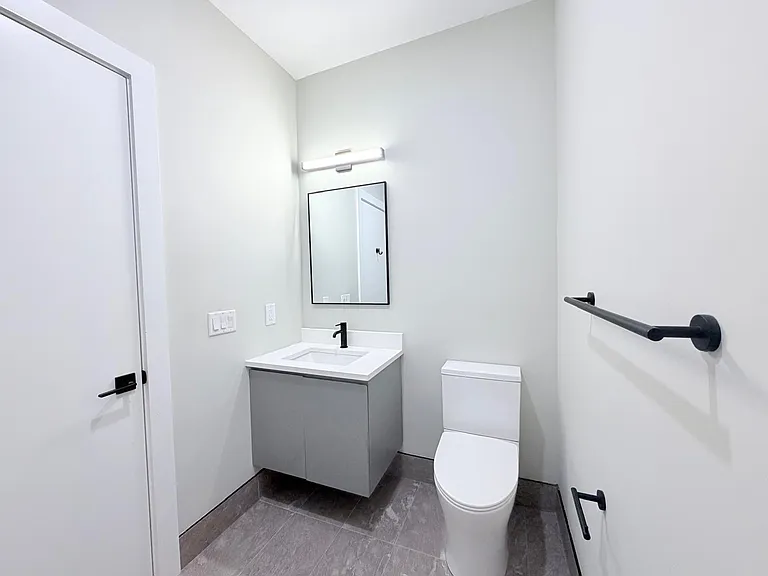 505 Communipaw Ave #24E — Photo 7