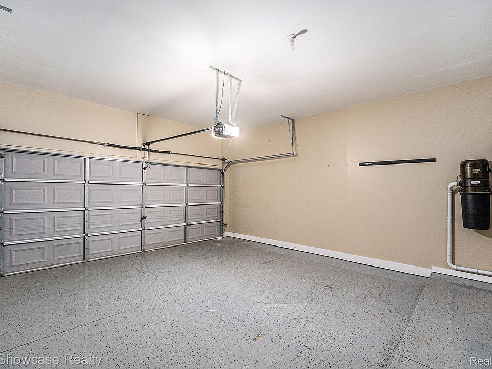 9064 Rhyan Rd, photo 23