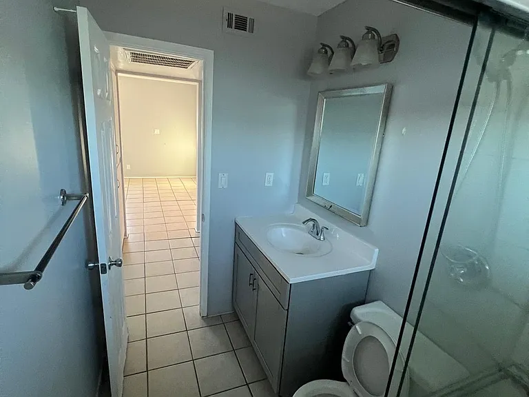 127 Wilson Ave #1 — Photo 7