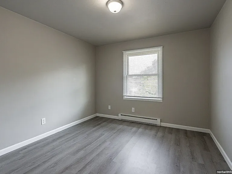 1000 Taylor St Little Chute — Photo 6