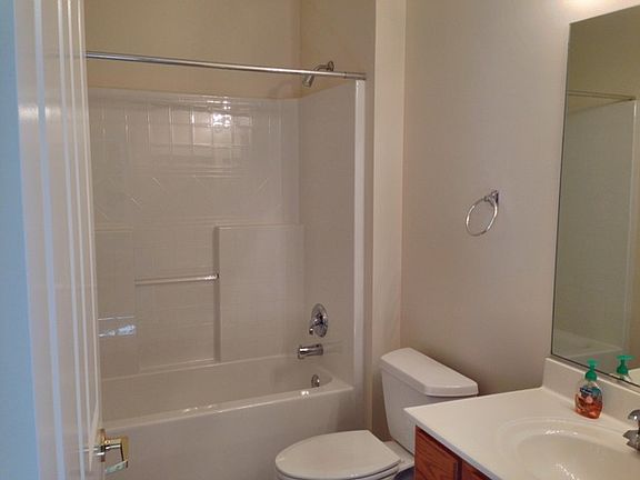 4th image of 12965 Brookwood Dr