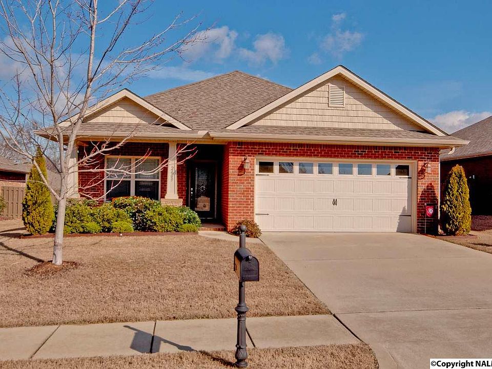 1st image of 2409 Habersham Dr