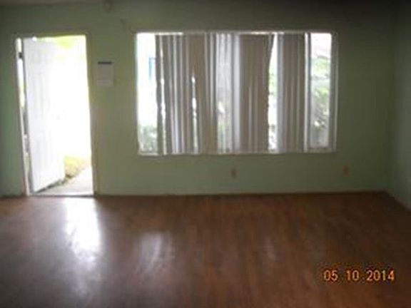 5th image of 4720 Orleans Ct APT A