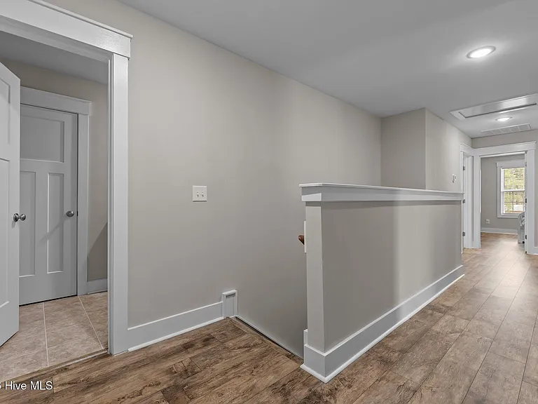 217 Thistleberry Dr — Photo 27