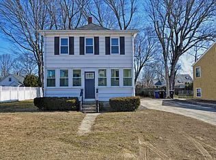 14 Lenox Ave, West Warwick, RI 02893