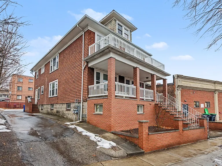 7 Moraine St #2RK — Photo 29