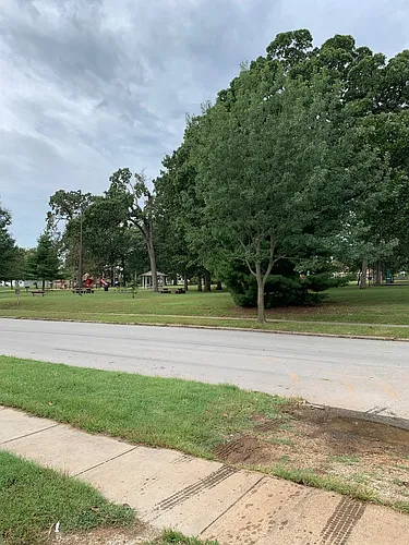 1630 N Clay Ave Photo 1