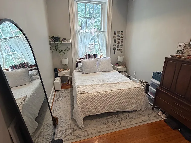 1211 Spruce St #2F — Photo 6