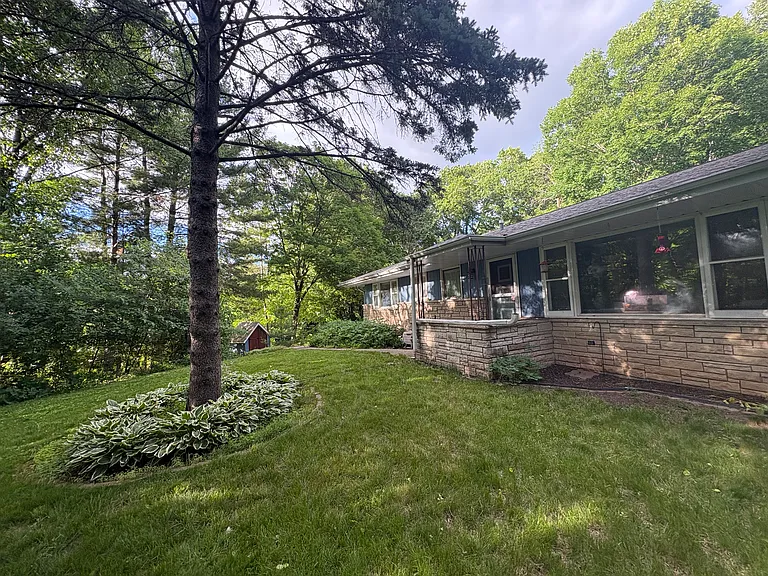 3580 Slinger Rd — Photo 5