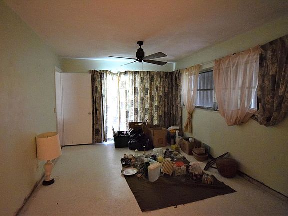 4th image of 1021 NW 5th Ave