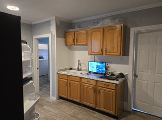 164 South St #A, Glens Falls, NY 12801