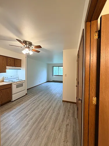 W156N11495 Pilgrim Rd #212 Photo 1