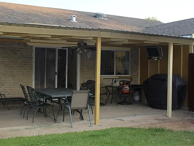 1025 Pleasant Valley Rd — Photo 12